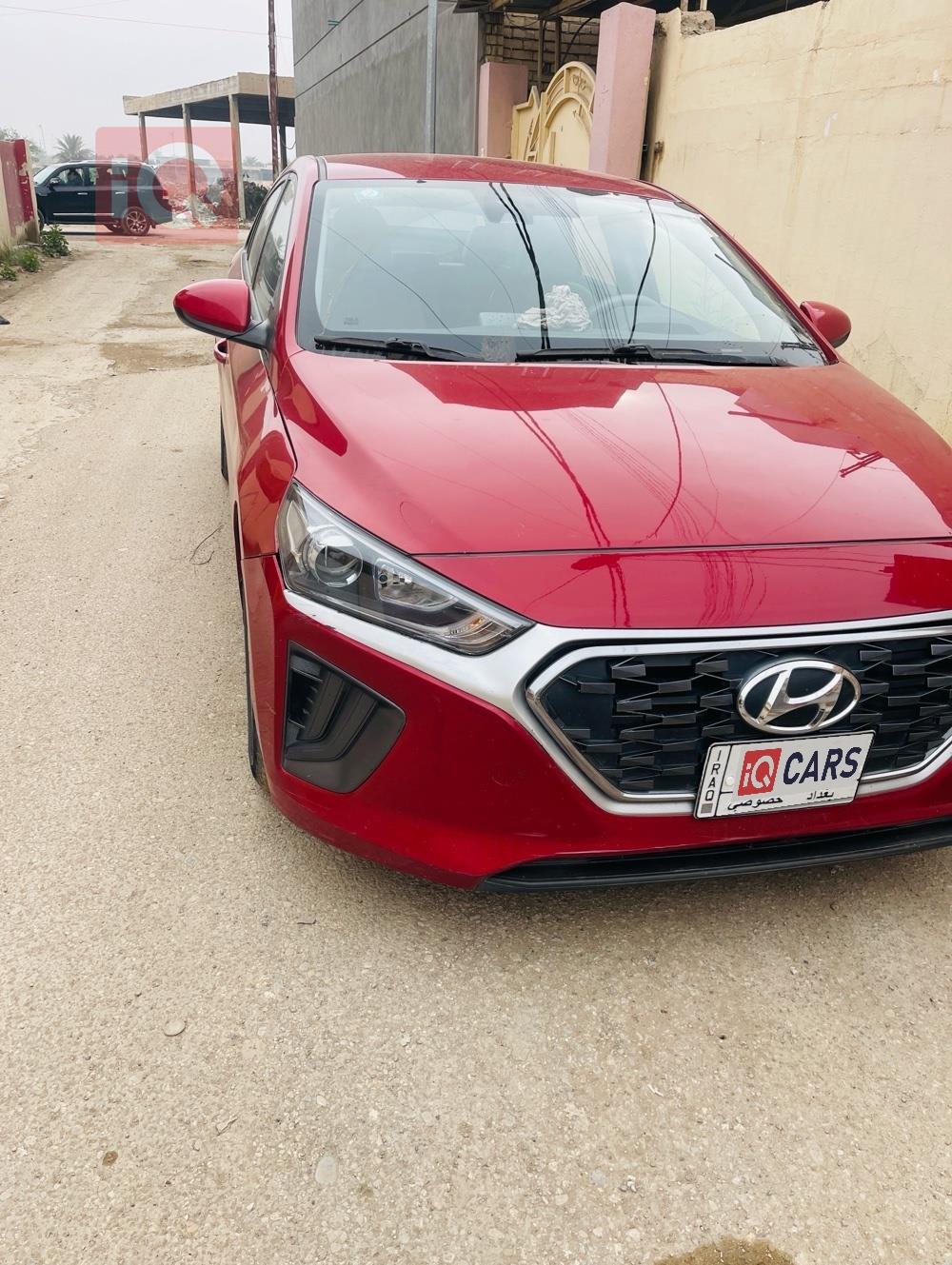 هيونداي ايونك